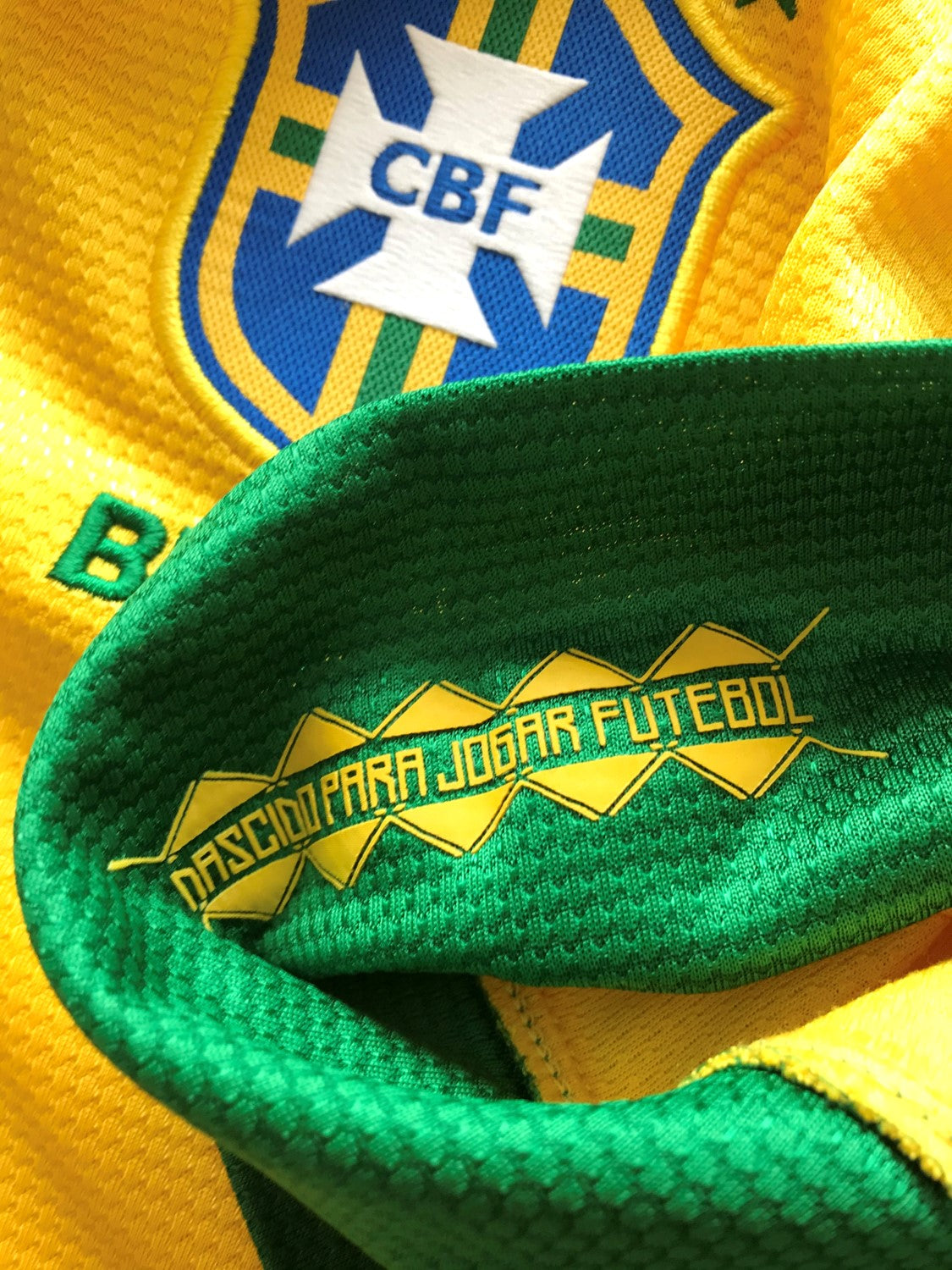 2012/13 Brazil Home Football Shirt (XL)