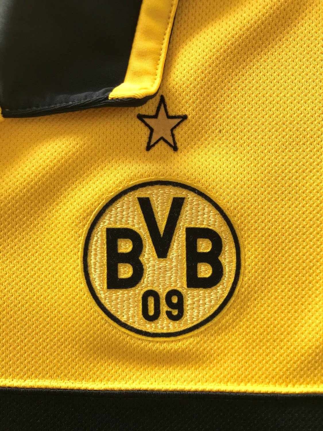 2007/08 Borussia Dortmund Home Football Shirt (S)