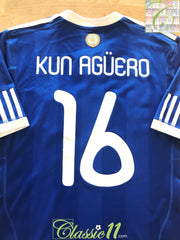 2010/11 Argentina Away Football Shirt Kun Agüero #16 (S)